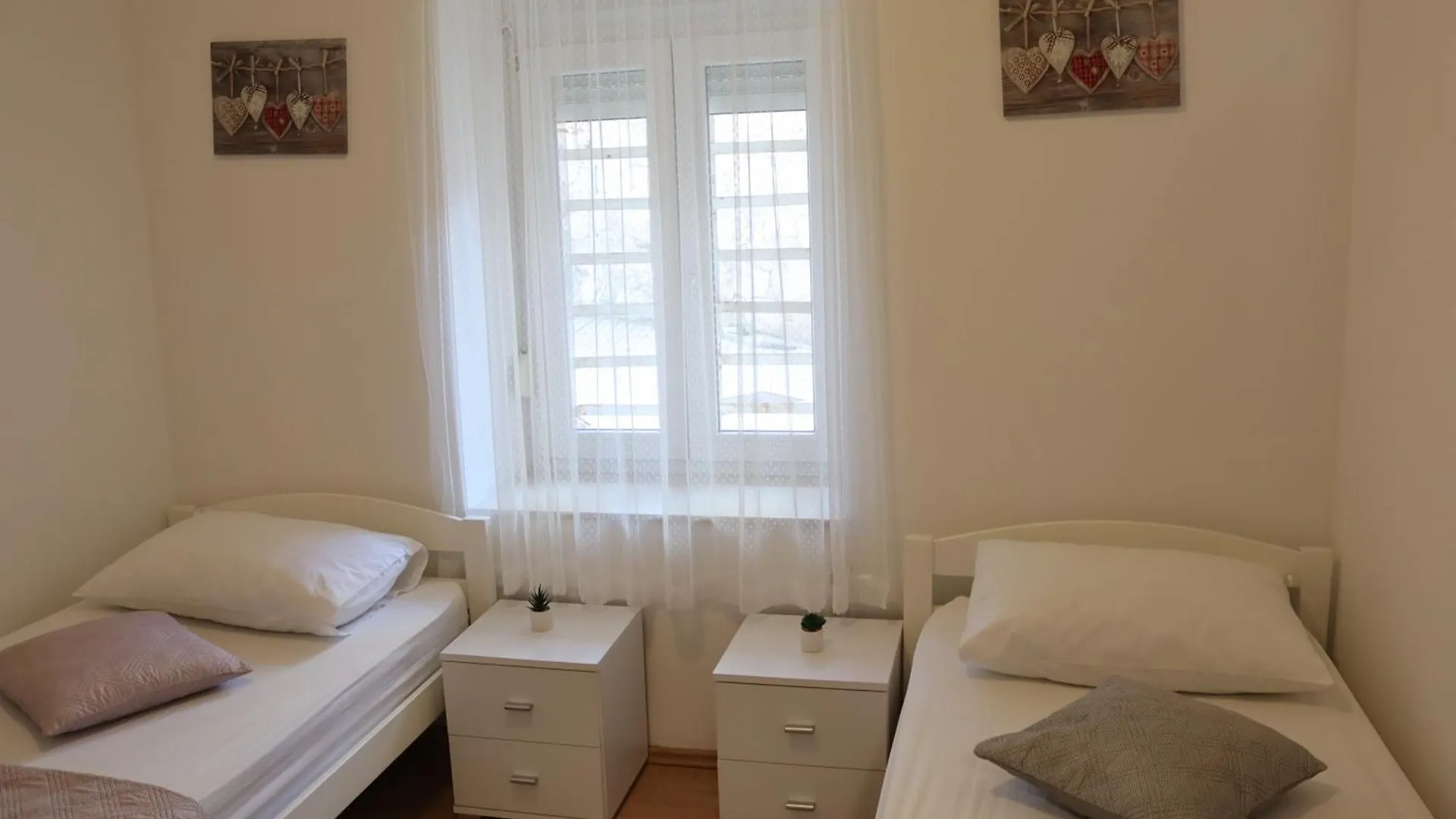 Apartment Cetina سبليت 0*,  كرواتيا
